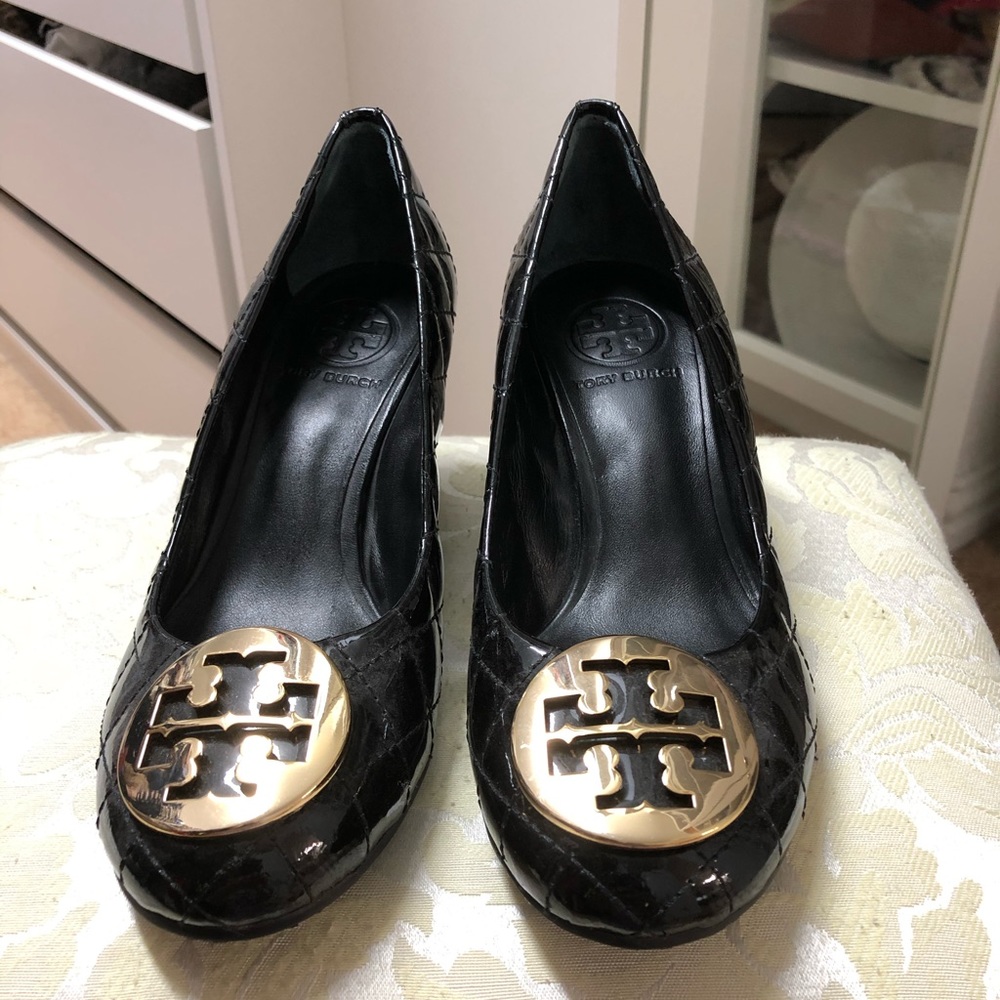 Tory Burch quilted shoes